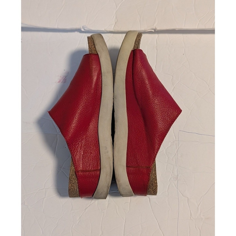 Fly London Wigg Wedge Slide Platform Sandals Red Pebbled Leather Mules Size 40/9 - Picture 4 of 8